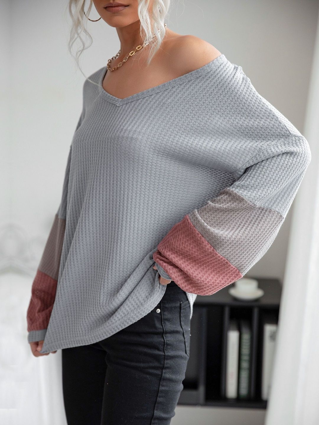 Women Colourblocked Sweatshirt