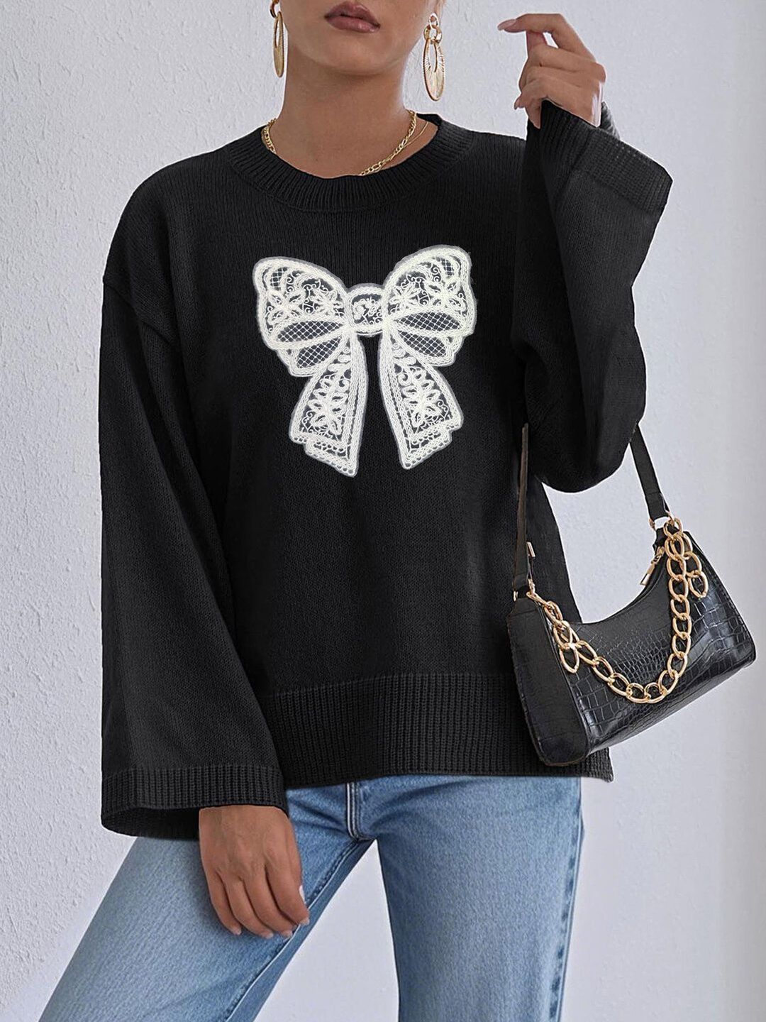 Women Pullover with Embroidered Detail