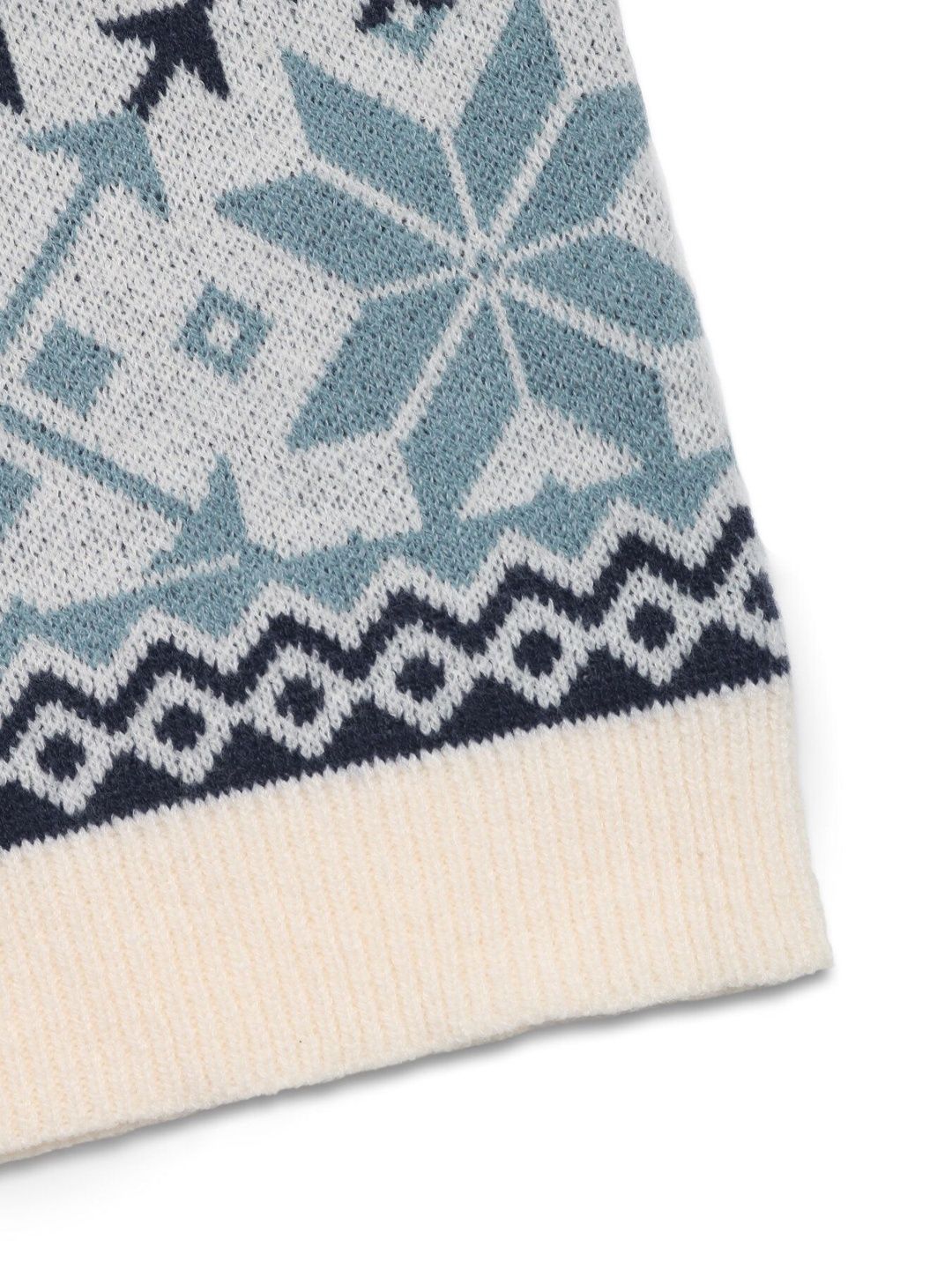 Women's White Printed Pullover Blend Regular Fit
