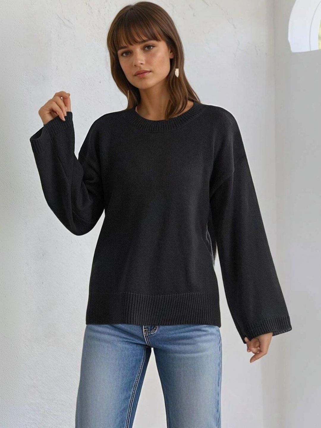 Pullover in Black acrylic Long Sleeve - Nowi Korean Fashion