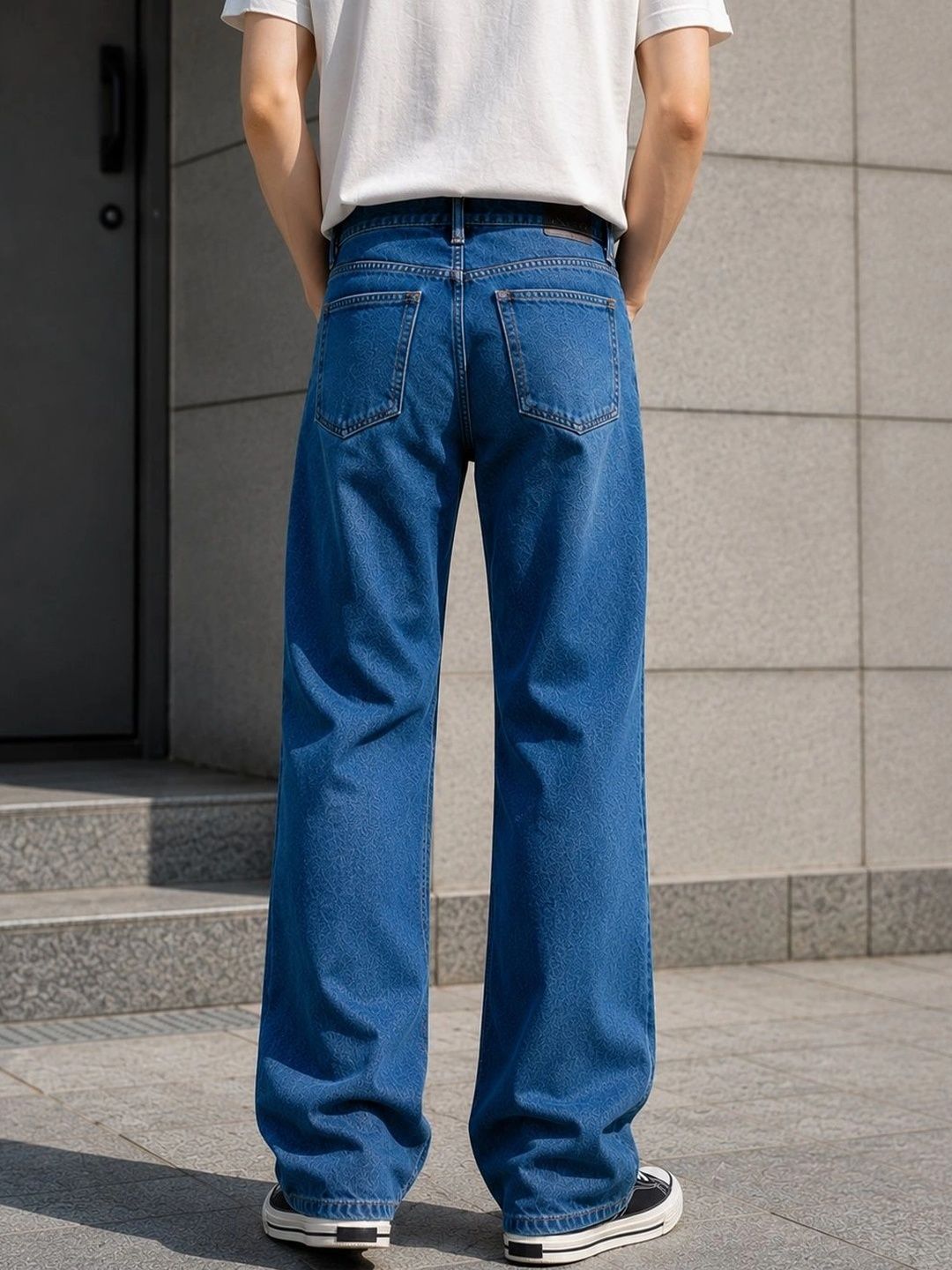 Men Bootcut Mid-Rise Light Fade Jeans