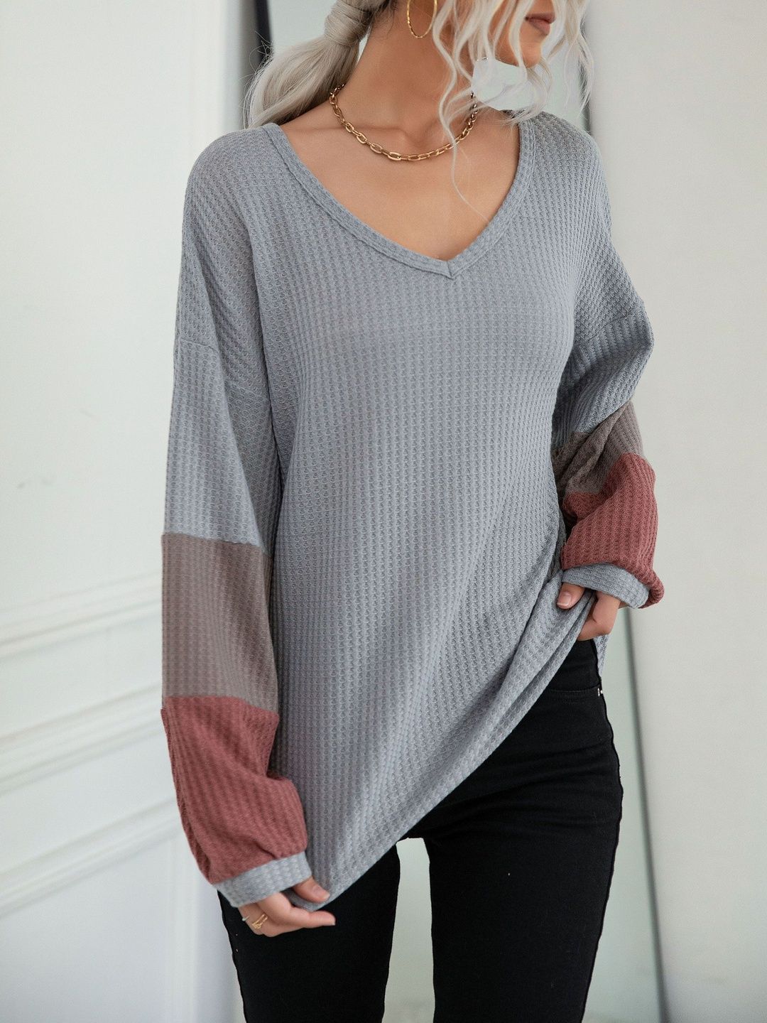 Women Colourblocked Sweatshirt