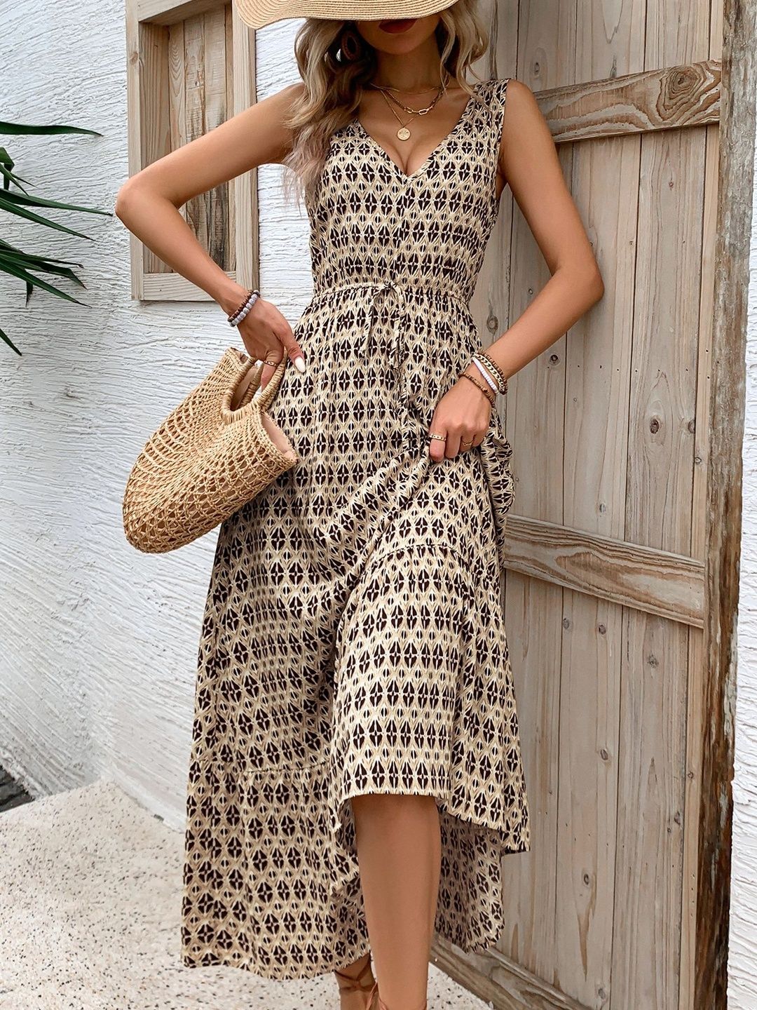 Print Fit & Flare Maxi Dress in Beige cotton Printed - Nowi Korean Fashion