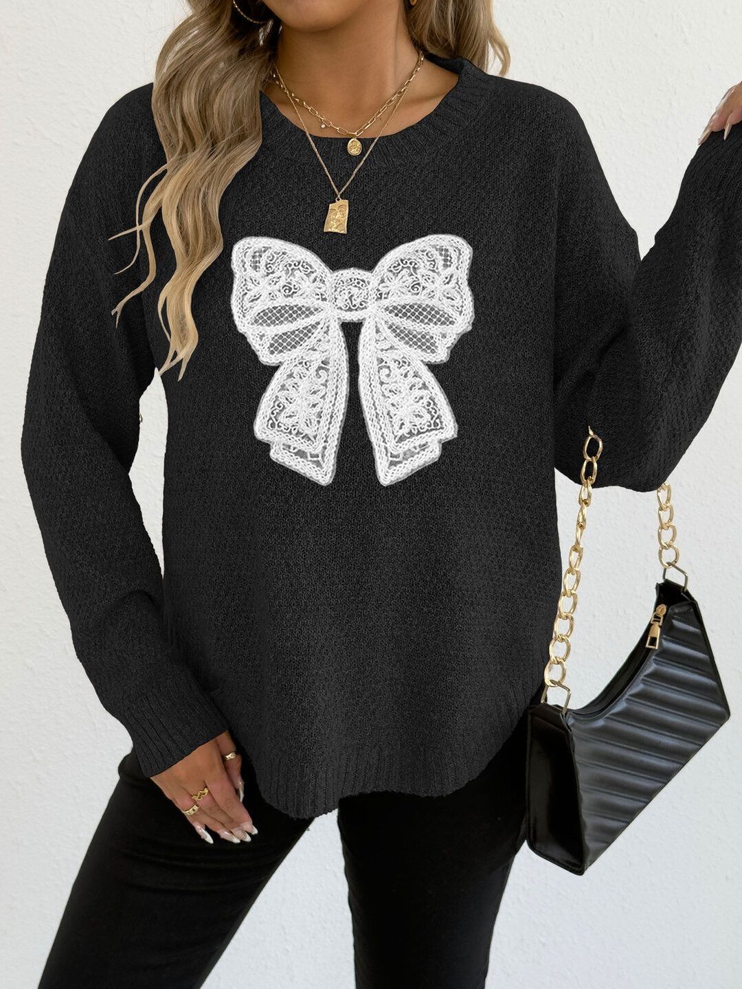 Women Embroidered Pullover with Embroidered Detail