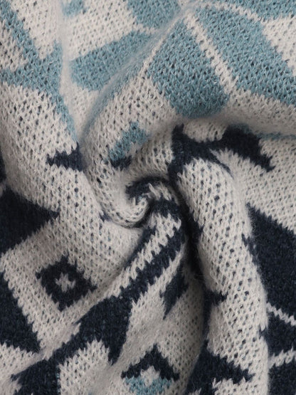 Women's White Printed Pullover Blend Regular Fit
