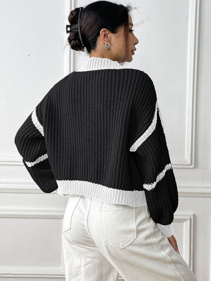 Women Colourblocked Crop Cardigan