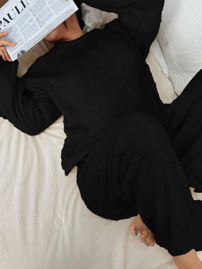 Round Neck Sweatshirt & Trousers Co-Ords