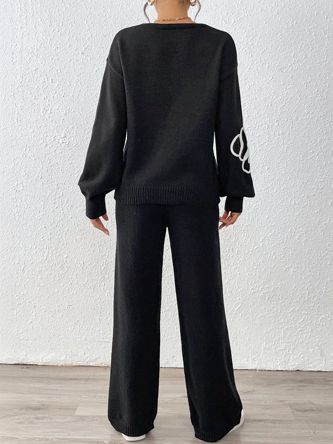 Knitted Embroidered Sweater with Trousers