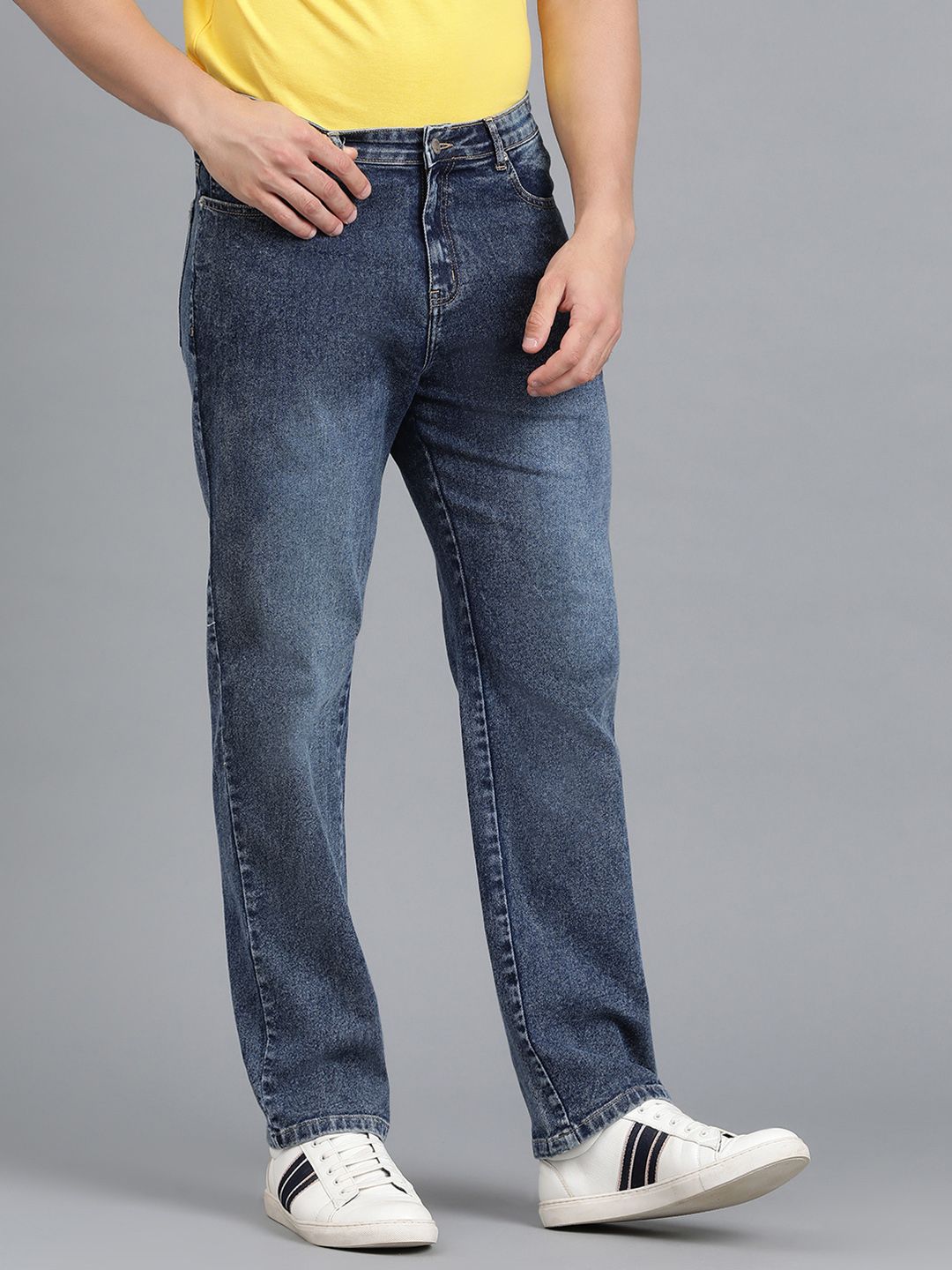 Men Straight Fit Mid-Rise Light Fade Clean Look Cotton Jeans