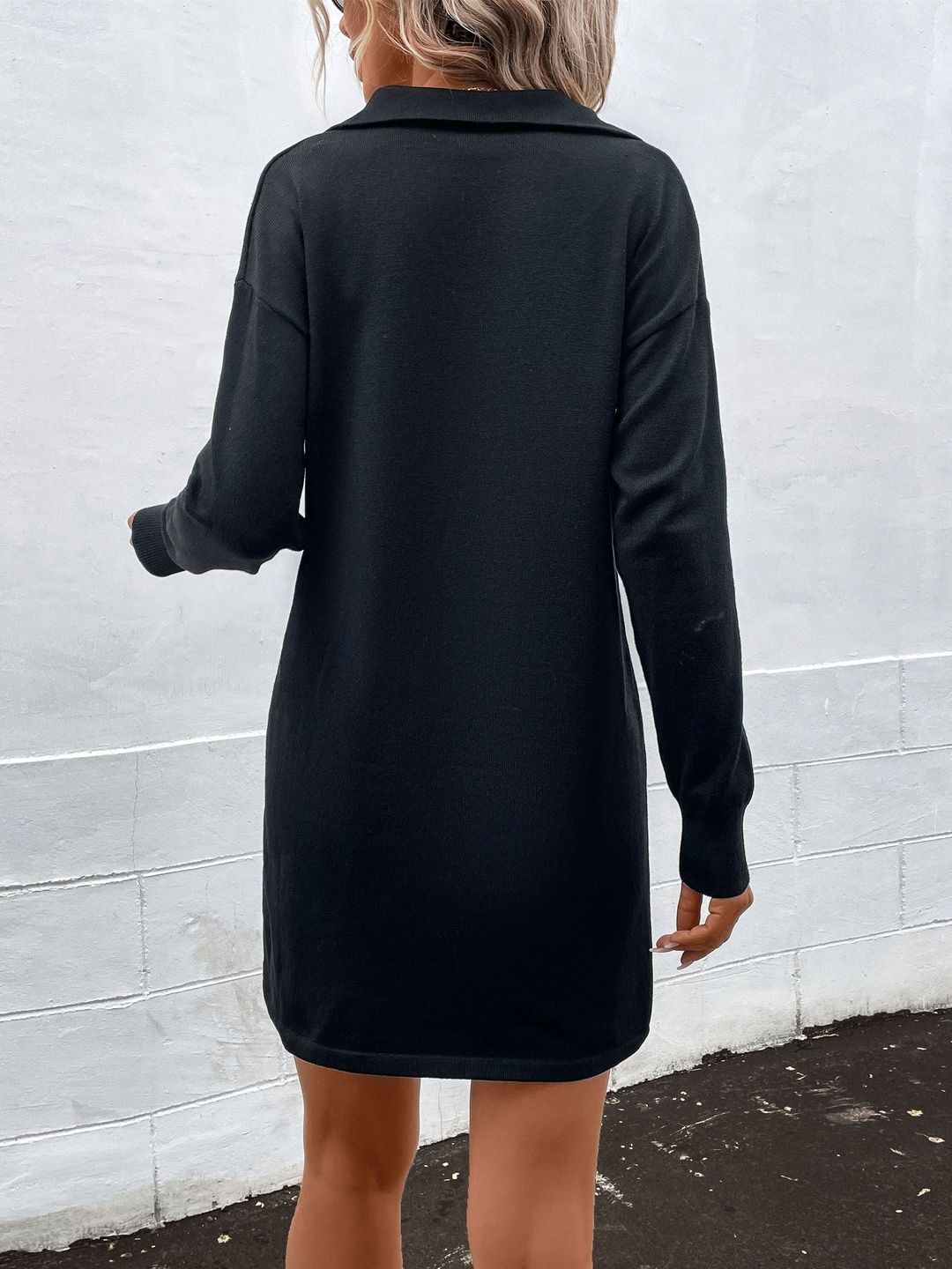 Women's Black Pullover Blend Printed Regular Fit