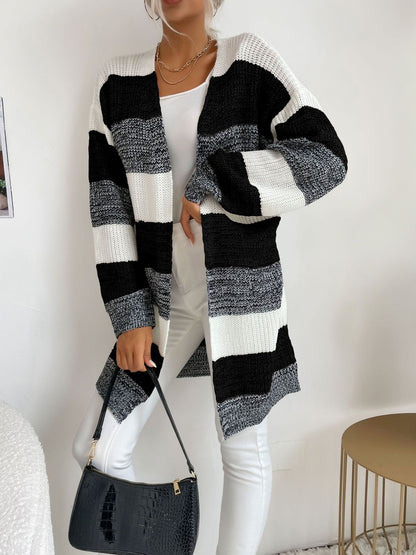 Colourblocked Woollen Cardigan in Black - Nowi Korean Fashion
