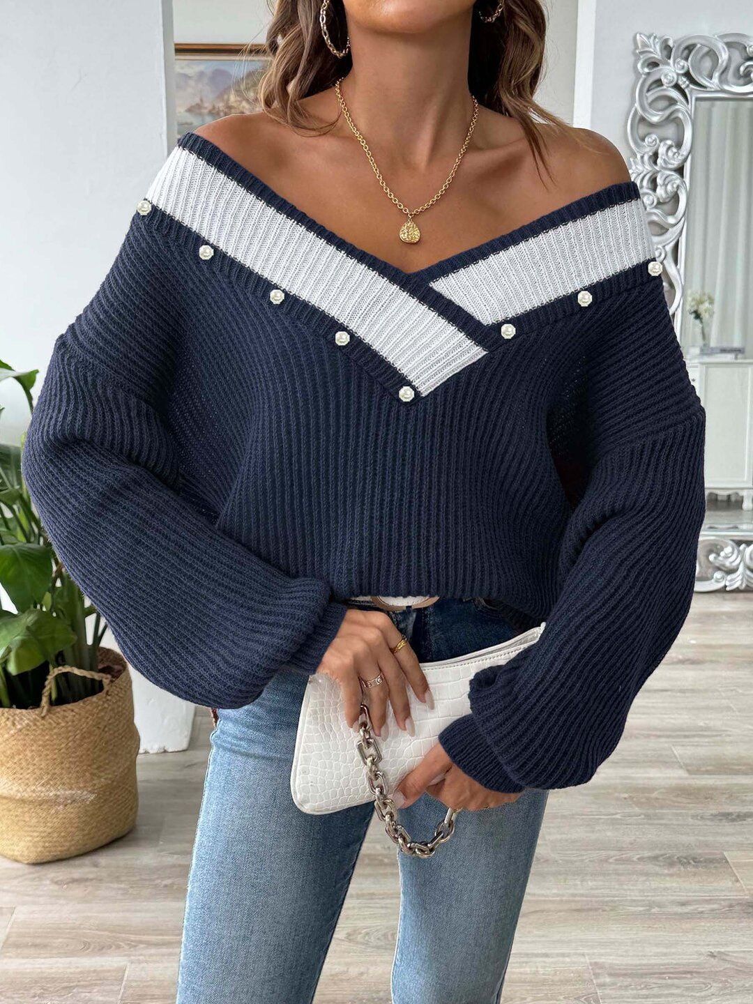 Women Colourblocked Pullover