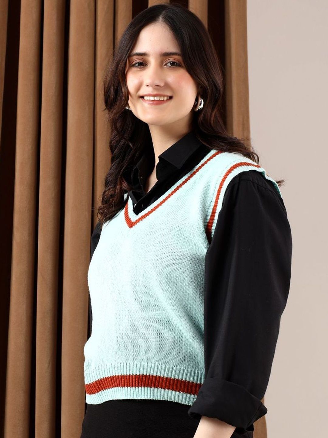 NOWI Women Woollen Crop Sweater Vest