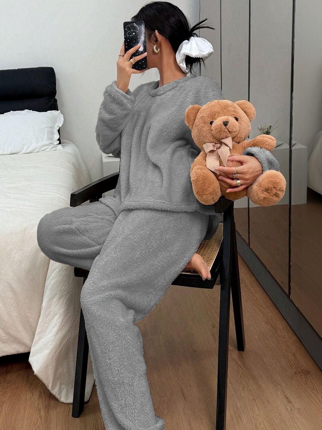 NOWI Round Neck Long Sleeves Night Suit