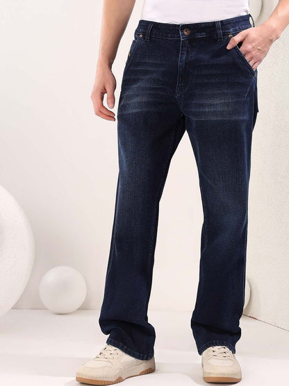 Men Straight Fit Mid-Rise Light Fade Jeans
