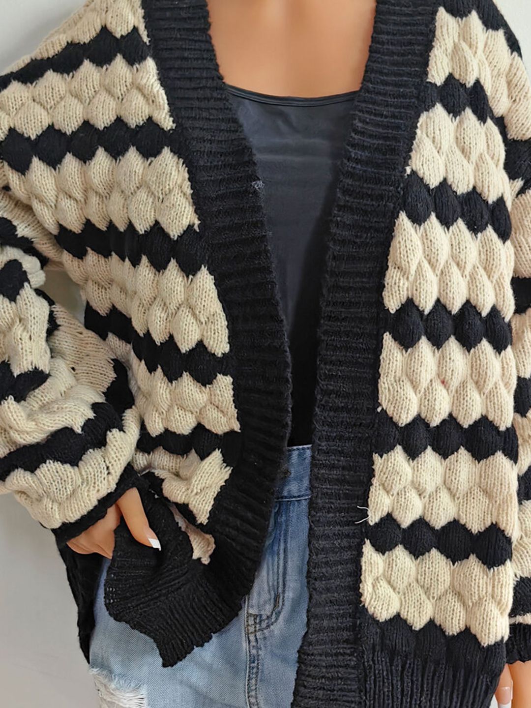 Women Colourblocked Cardigan