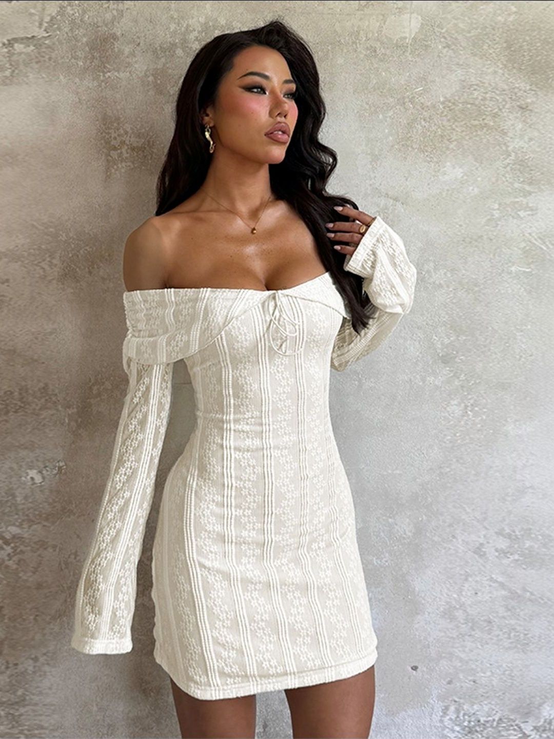NOWI Off-Shoulder Bodycon Mini Dress