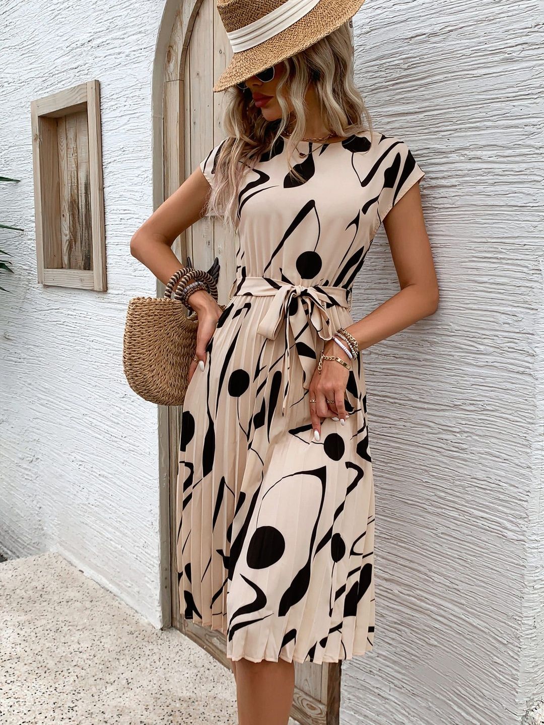 NOWI Print Fit & Flare Midi Dress