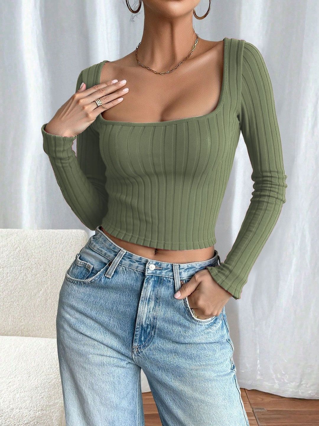 NOWI Crop Top
