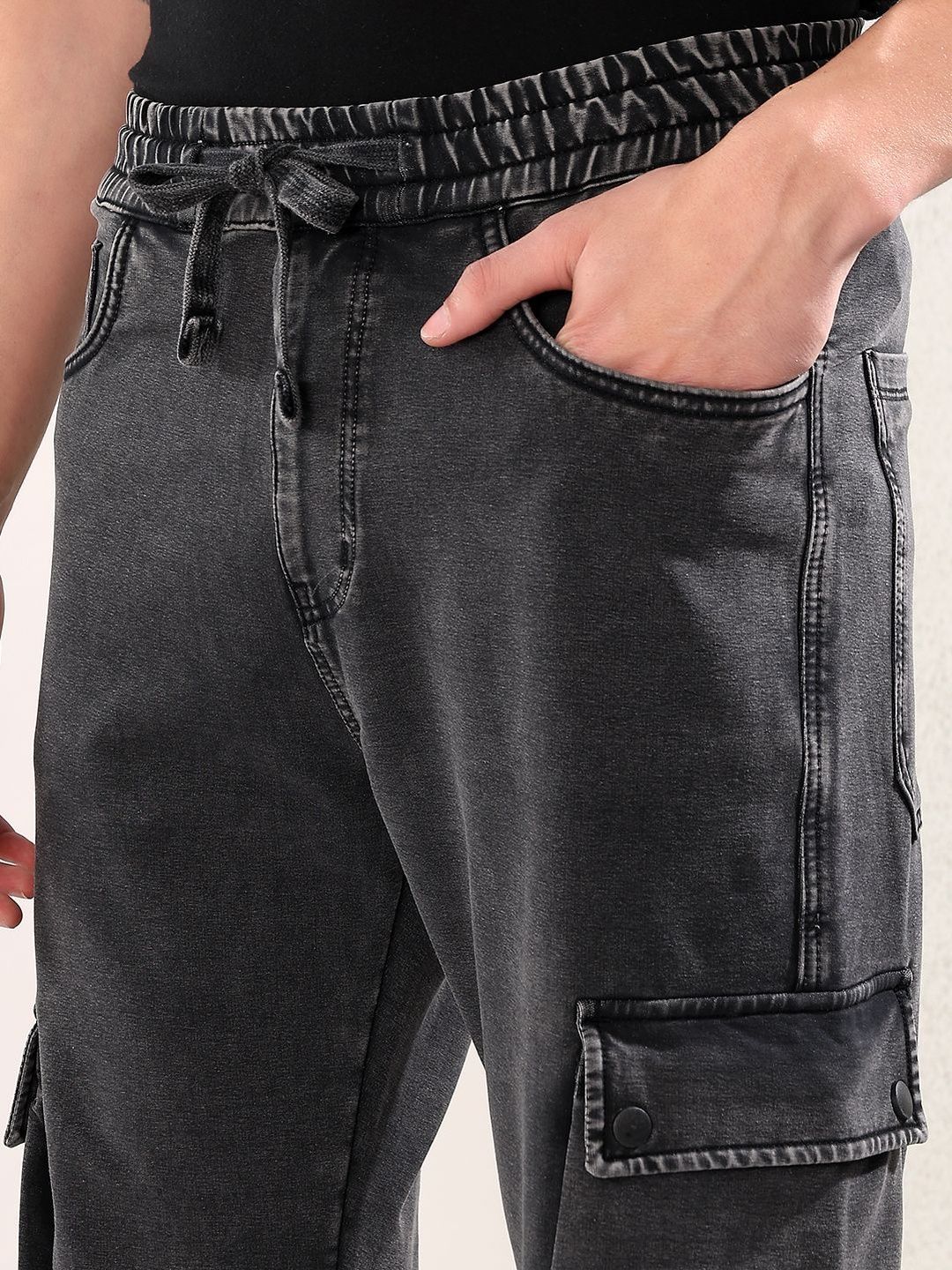 NOWI Men Jogger Mid-Rise Light Fade Stretchable Jeans