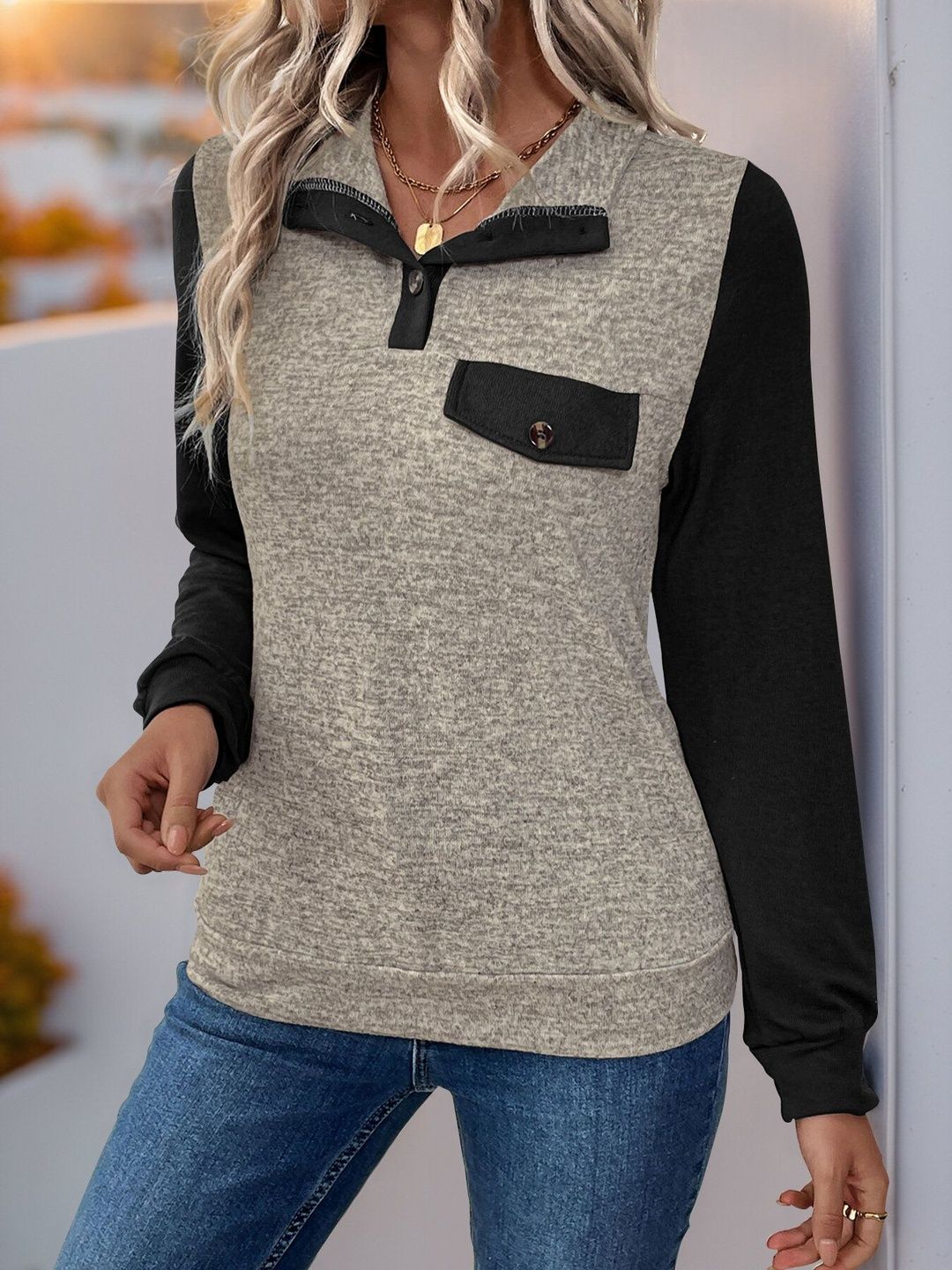Women Colourblocked Sweatshirt