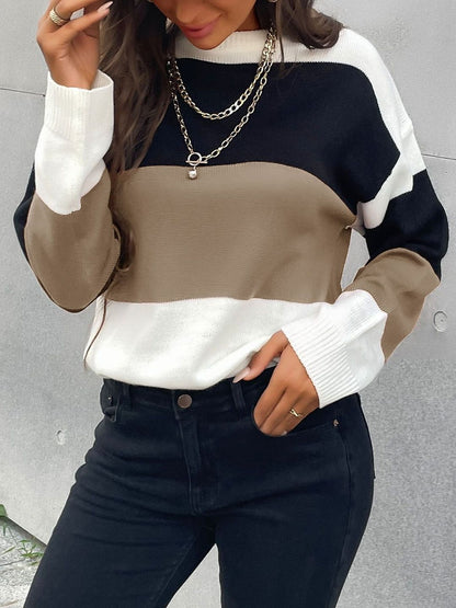 Colourblocked Pullover in White Style 697 - Nowi Korean Fashion