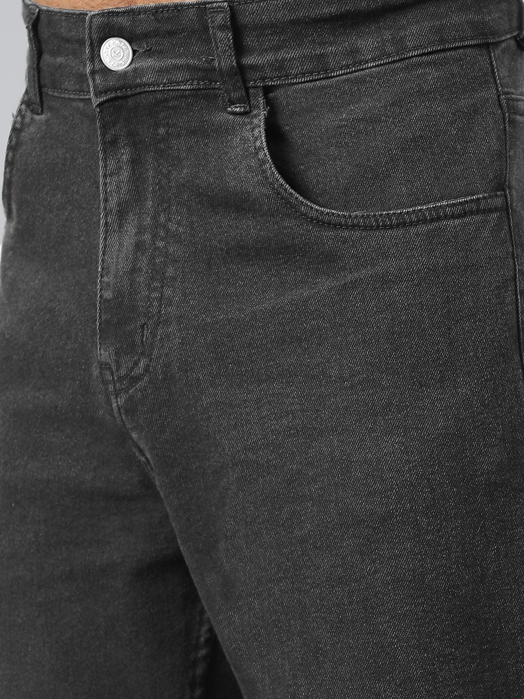 Men Relaxed Fit Mid-Rise Clean Look Cotton Jeans