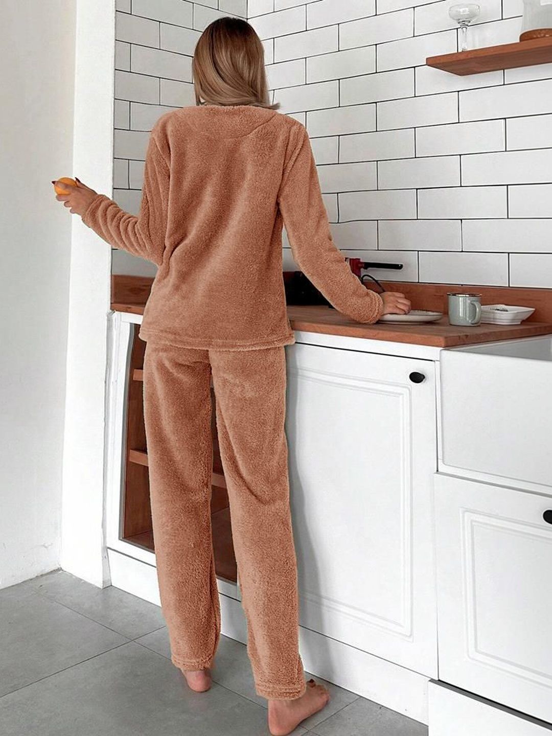Round Neck Long Sleeves Night Suit