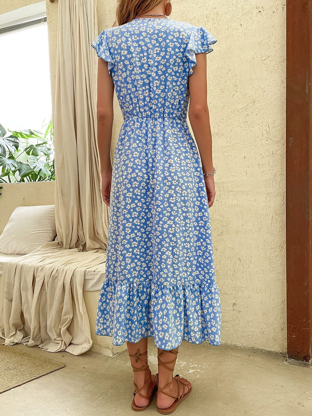 Floral Print Flutter Sleeve Ruffled Fit & Flare Midi Dress