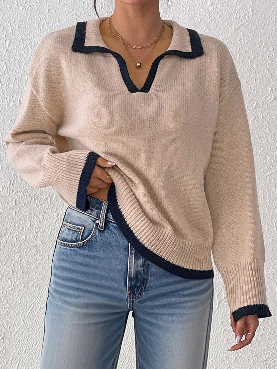 Women Colourblocked Pullover