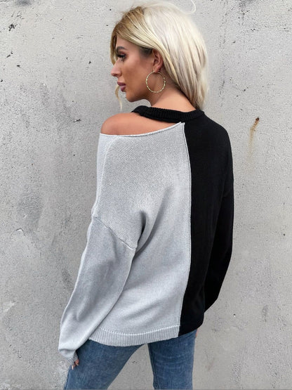 Women's Black Colourblocked Pullover Blend Printed