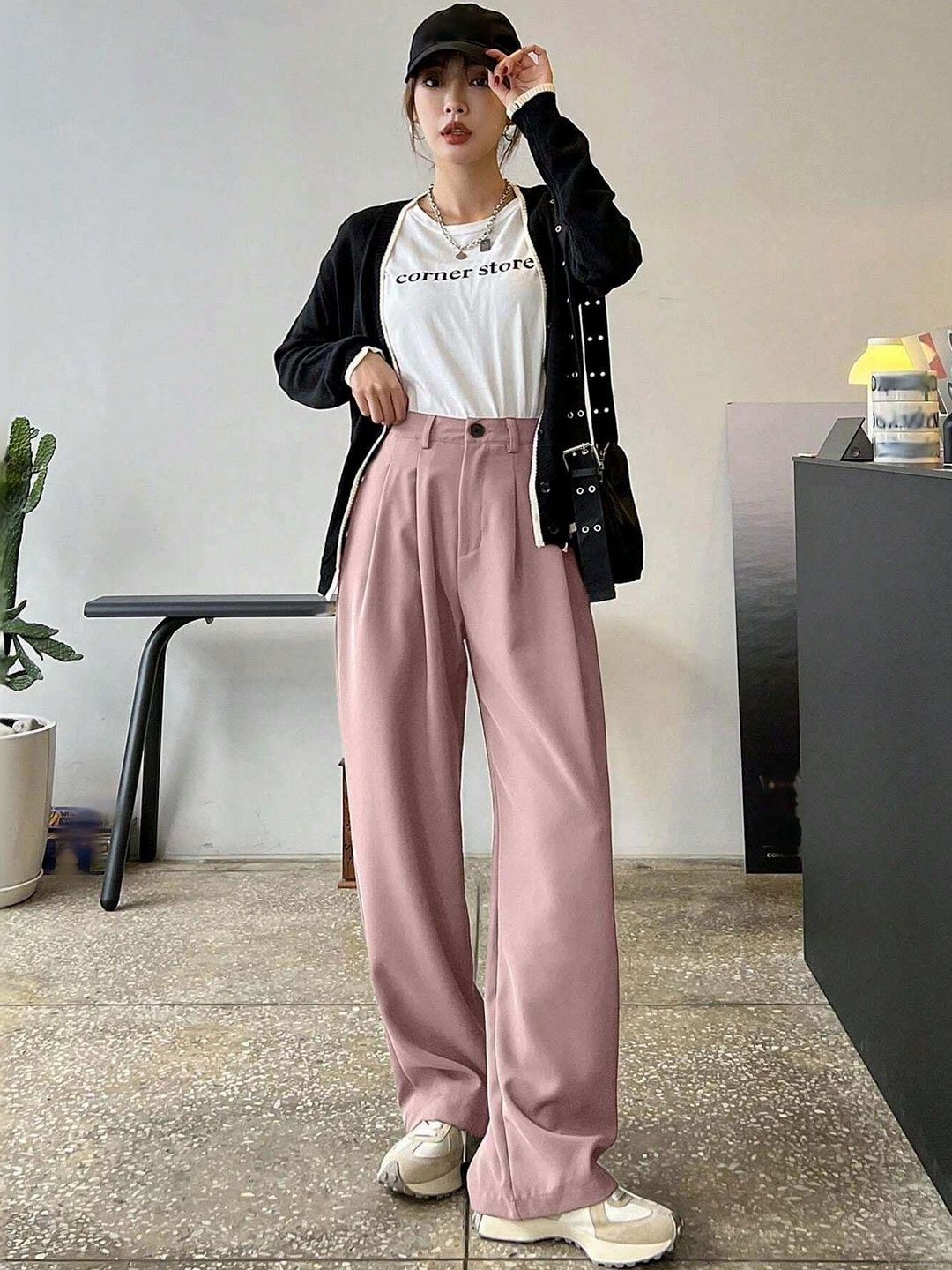Women Pleated Trousers