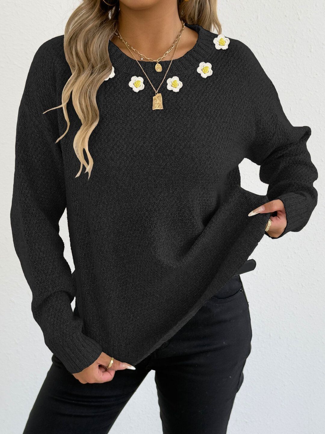 Pullover with Applique Detail in Black acrylic Style 564 - Nowi Korean Fashion