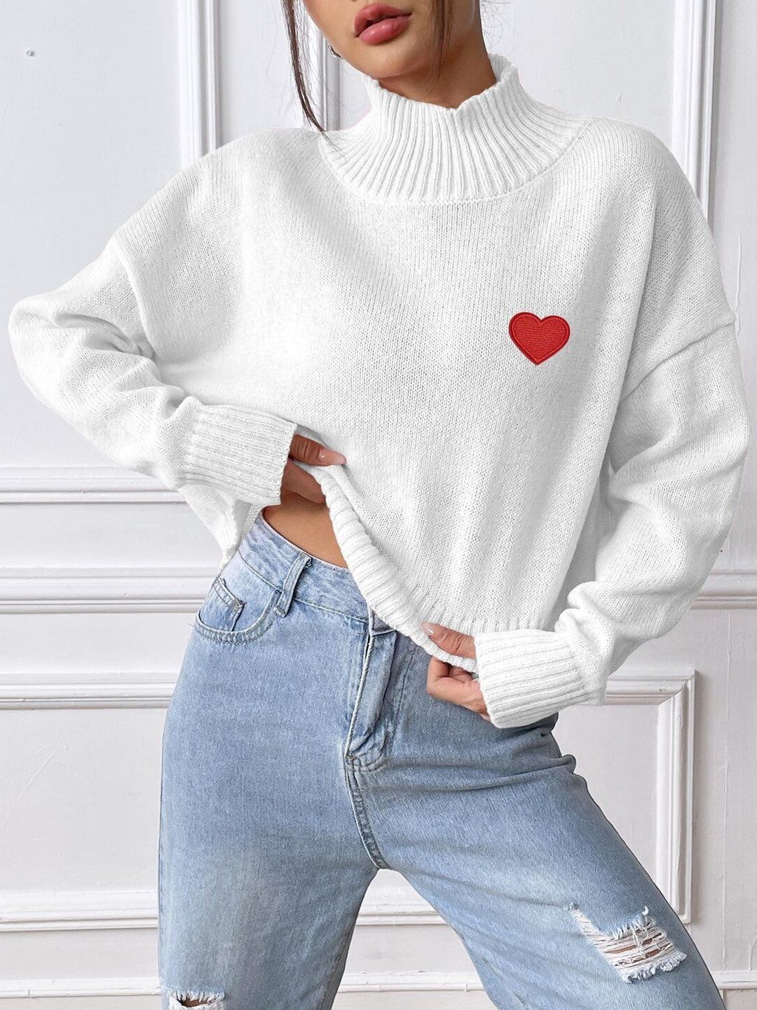 Women Embroidered Crop Pullover with Embroidered Detail