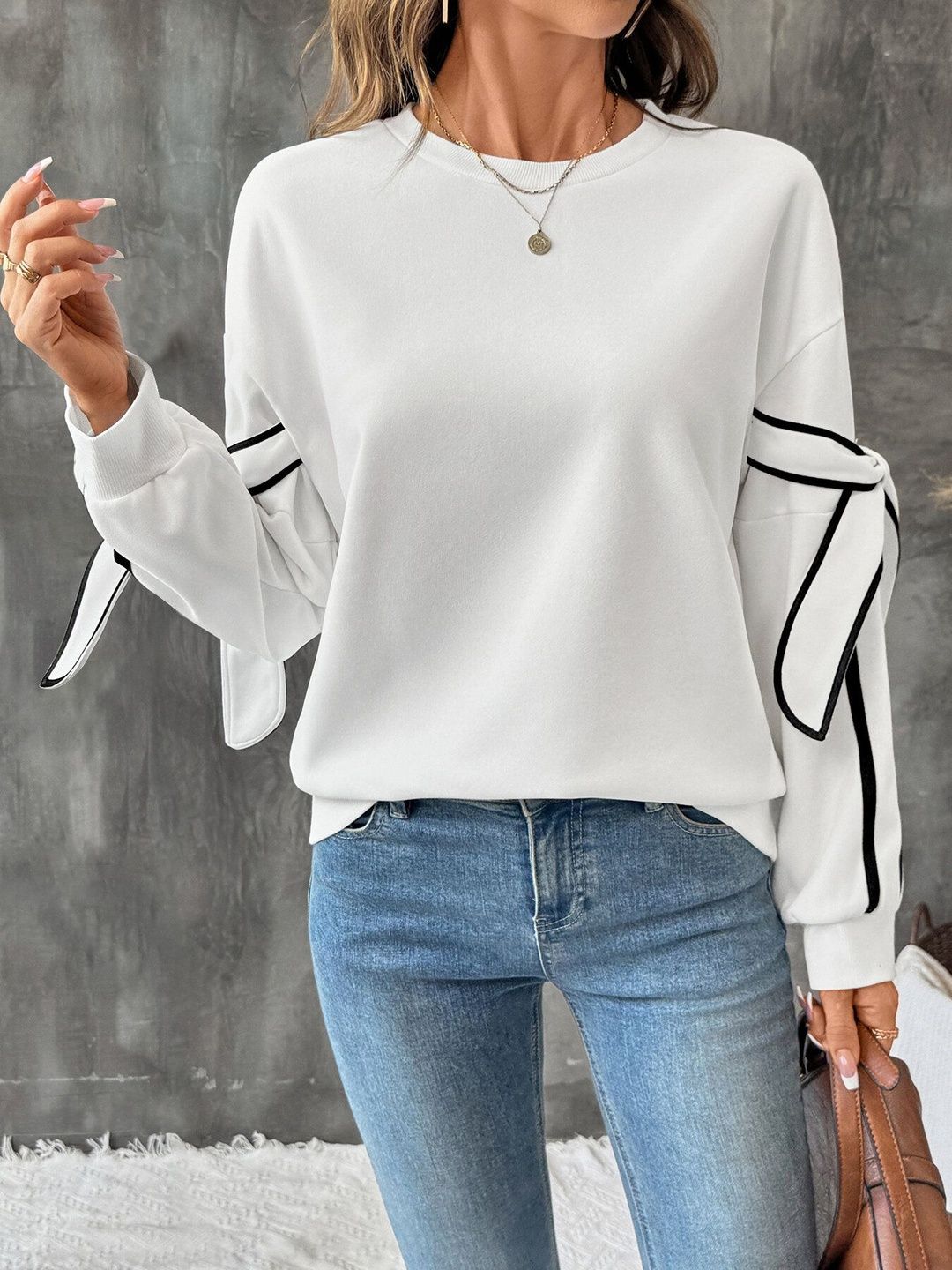 Women Colourblocked Sweatshirt