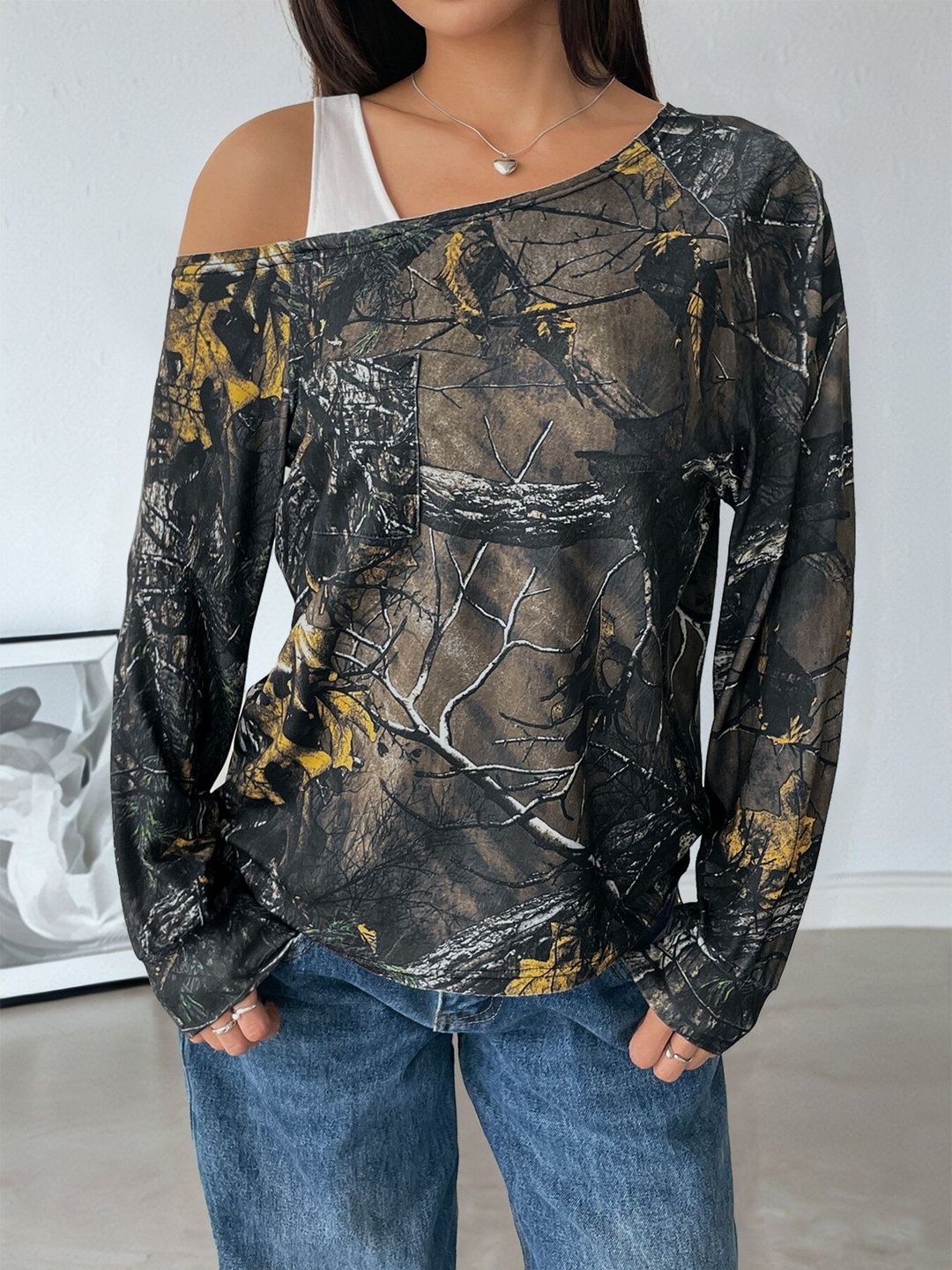 Camouflage Printed T-shirt in Multicolor Cotton - Nowi Korean Fashion