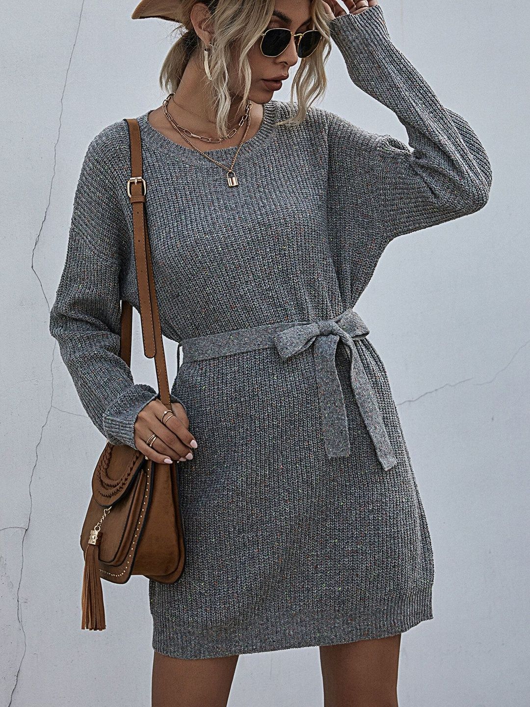 Pullover in Grey - Nowi Korean Fashion
