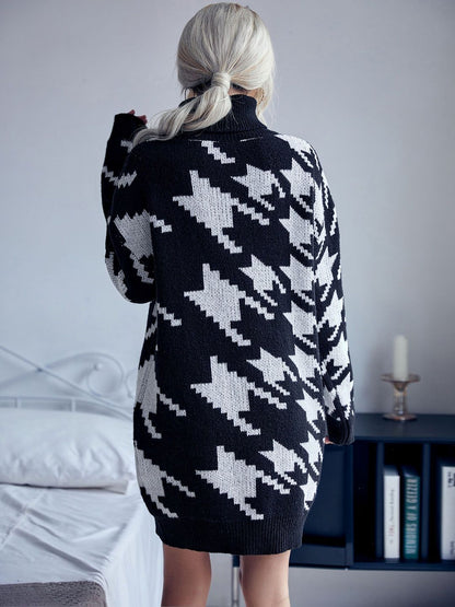 Women's Black Chevron Printed Pullover