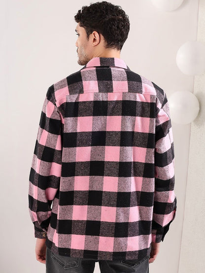 Checked Spread Collar Shackets