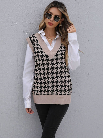 Checked Printed Sweater Vest in Beige - Nowi Korean Fashion