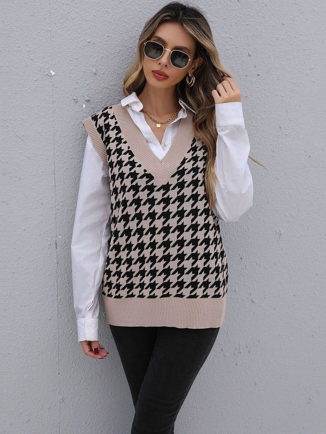 Checked Printed Sweater Vest in Beige - Nowi Korean Fashion