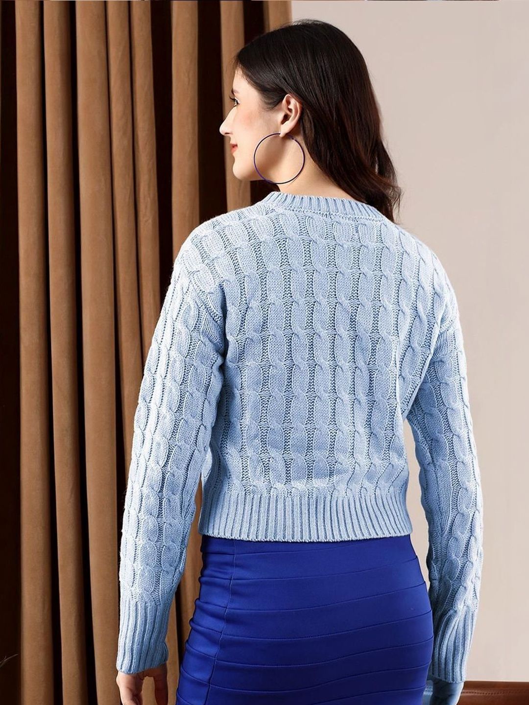 Women Cable Knit Woollen Crop Pullover