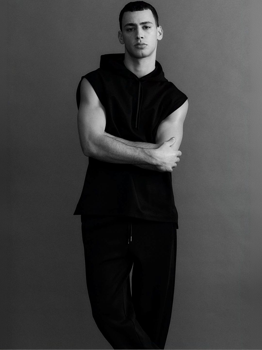 Straight Fit Trousers in Black polyester - Nowi Korean Fashion