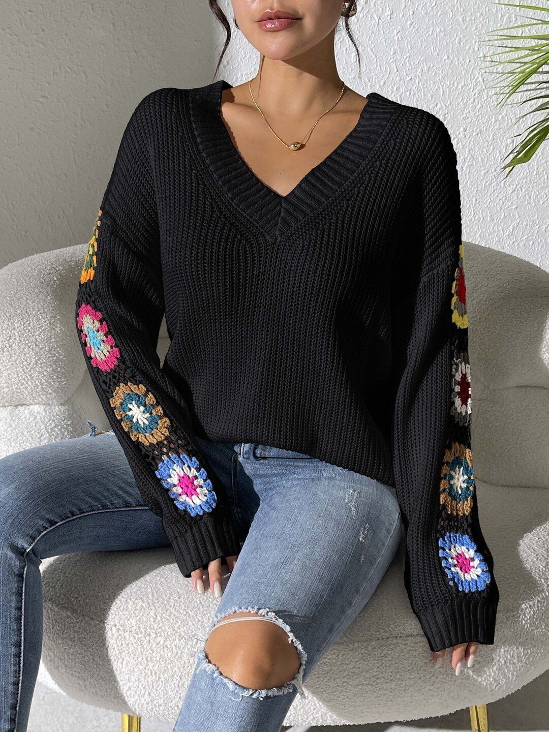 Women Colourblocked Ribbed Pullover with Embellished Detail