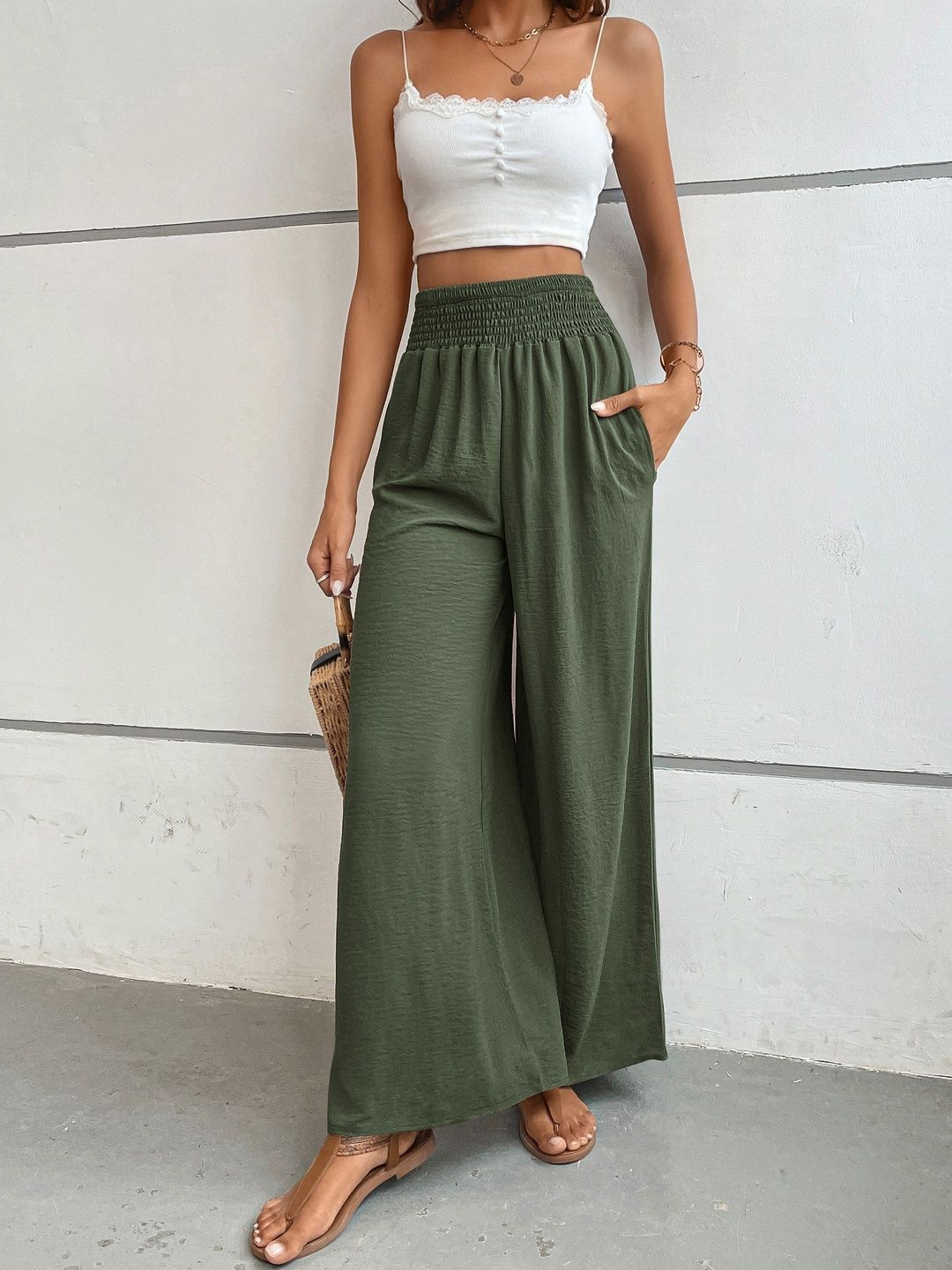 Women Loose Fit High-Rise Trousers