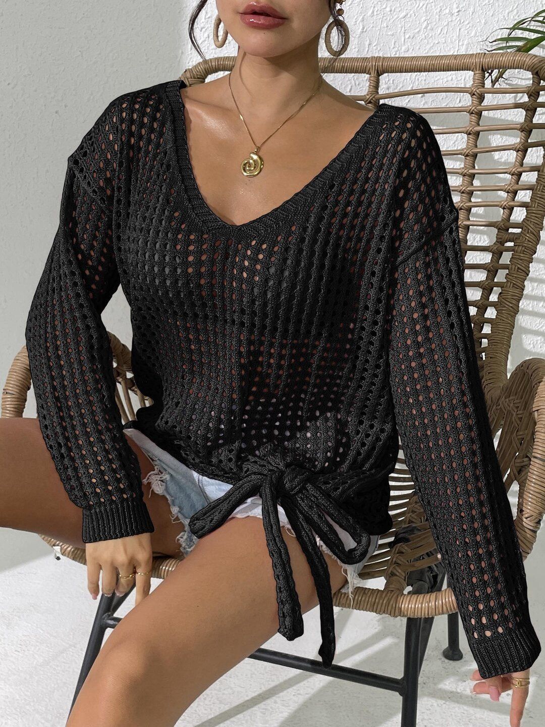 Women Pullover with Fringed Detail