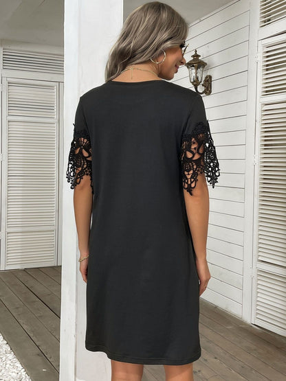 Round Neck Lace Inserts Dress
