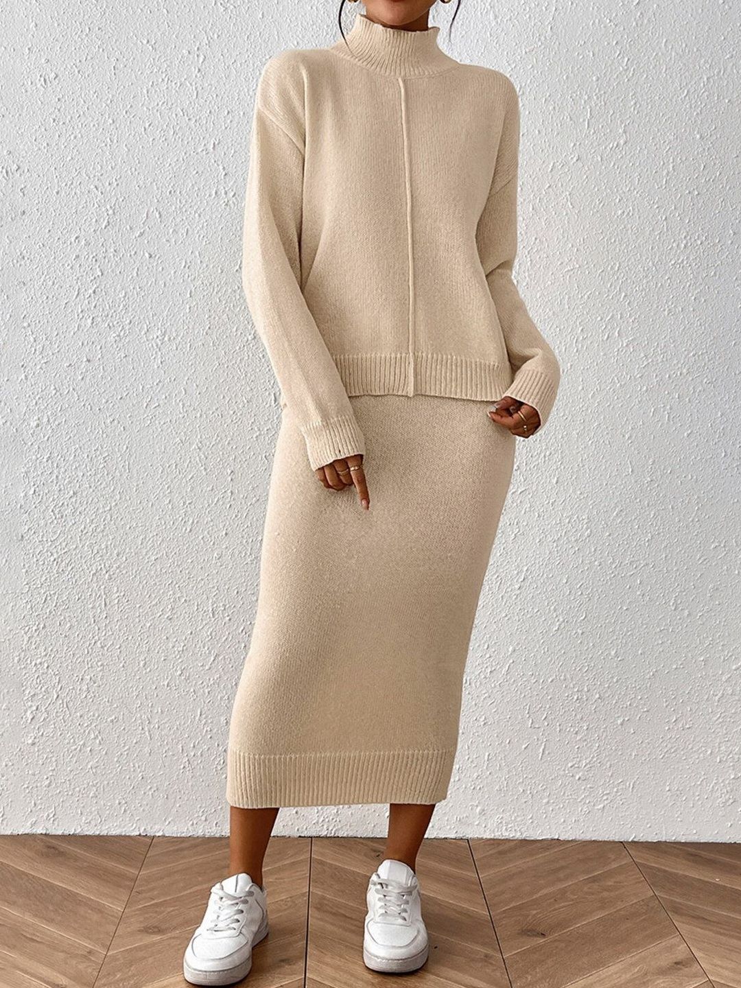 Knitted Solid Sweater with Skirt