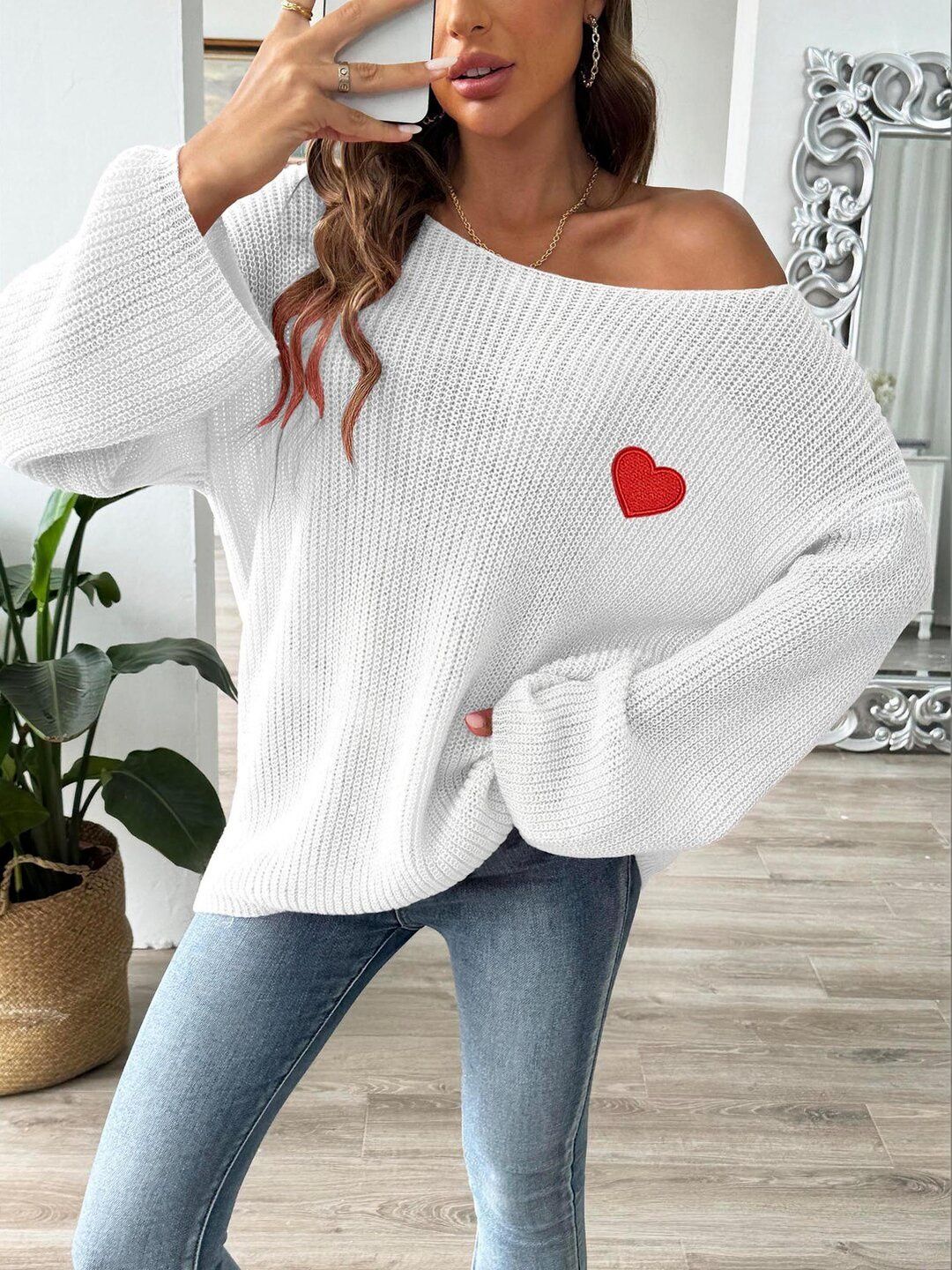 Women Pullover with Embroidered Detail