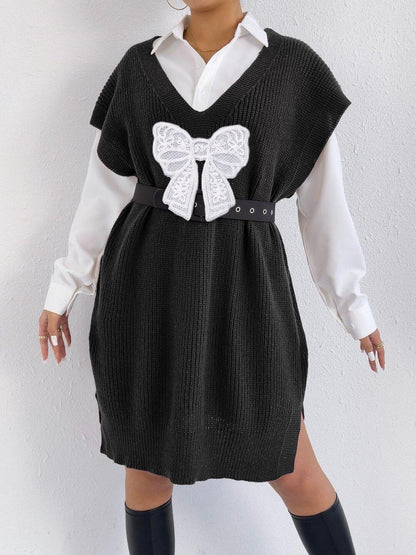 Women Ribbed Longline Sweater Vest with Applique Detail